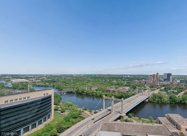 19 1st Street S B908, Minneapolis, MN 55401