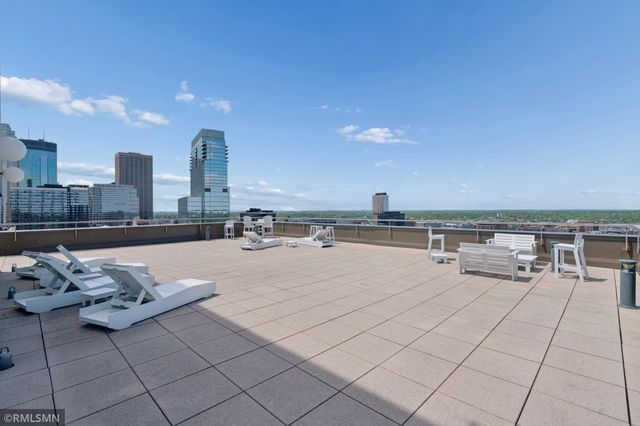 19 1st Street S B908, Minneapolis, MN 55401