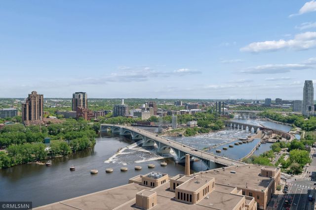 19 1st Street S B908, Minneapolis, MN 55401