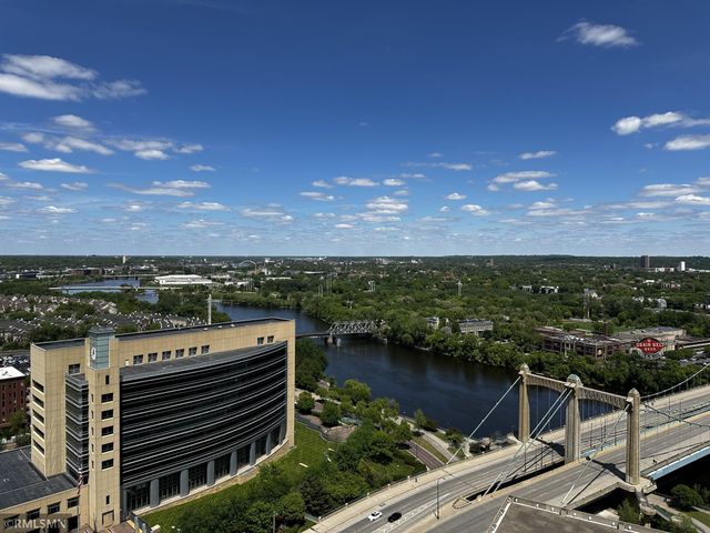 19 1st Street S B908, Minneapolis, MN 55401