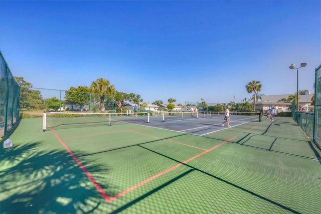 687 LINDEN DRIVE, Englewood, FL 34223