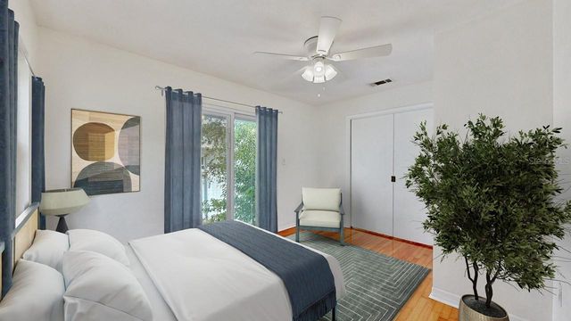 5233 52ND WAY N, St Petersburg, FL 33709