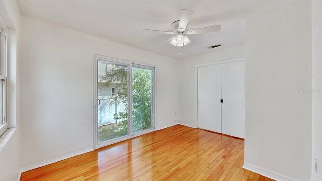 5233 52ND WAY N, St Petersburg, FL 33709