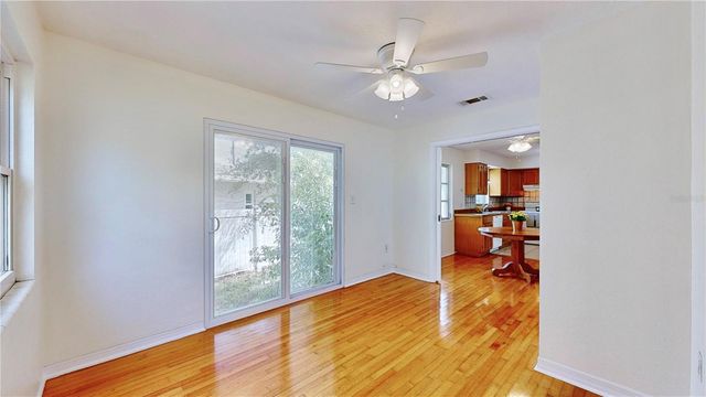 5233 52ND WAY N, St Petersburg, FL 33709