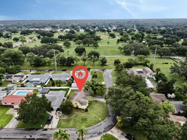 5233 52ND WAY N, St Petersburg, FL 33709