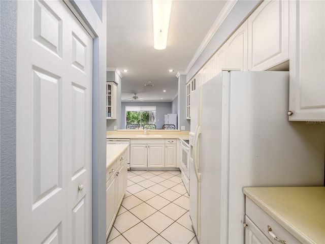 204 S LINCOLN AVENUE, Tampa, FL 33609