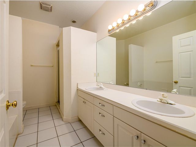 204 S LINCOLN AVENUE, Tampa, FL 33609