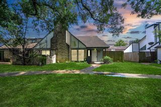 5747 Easthampton Drive D, Houston, TX 77039