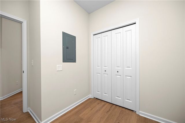 208 Alexander Drive, Elyria, OH 44035