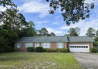 426 Arbor Way, Wilmington, NC 28409