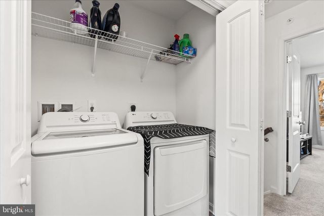 101 OVERLOOK DR, Hanover, PA 17331