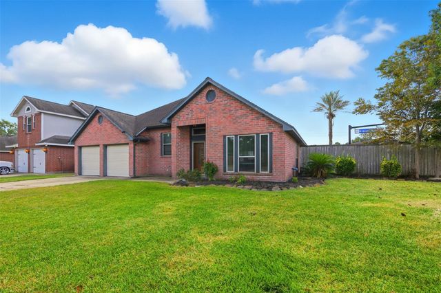 2533 Potomac Drive, League City, TX 77573