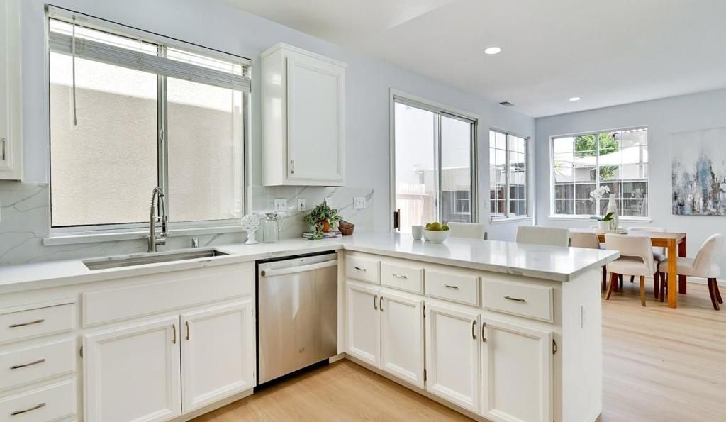 Image 11 of property listing at 2153 Esperanca Avenue, Santa Clara, CA 95054