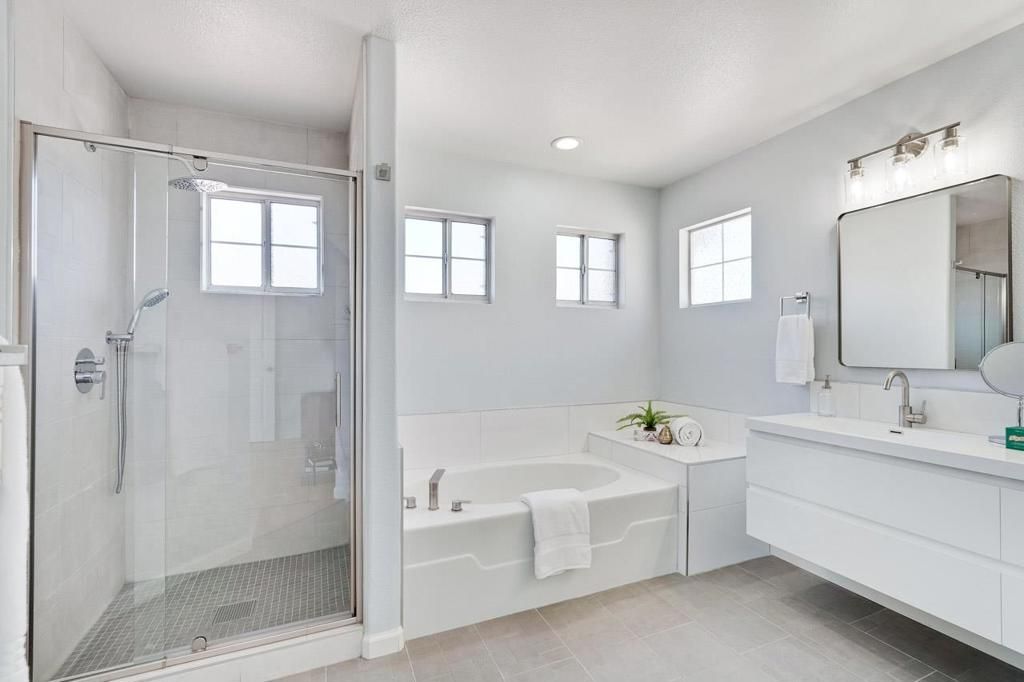 Image 29 of property listing at 2153 Esperanca Avenue, Santa Clara, CA 95054