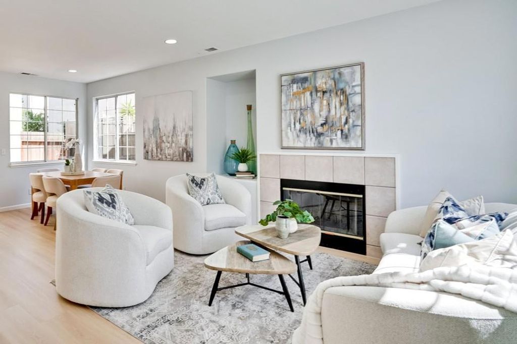 Image 5 of property listing at 2153 Esperanca Avenue, Santa Clara, CA 95054