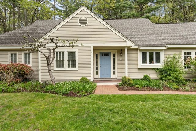 36 Pickman Dr, Bedford, MA 01730