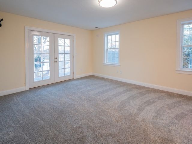 33 Lakeside Dr, Shrewsbury, MA 01545