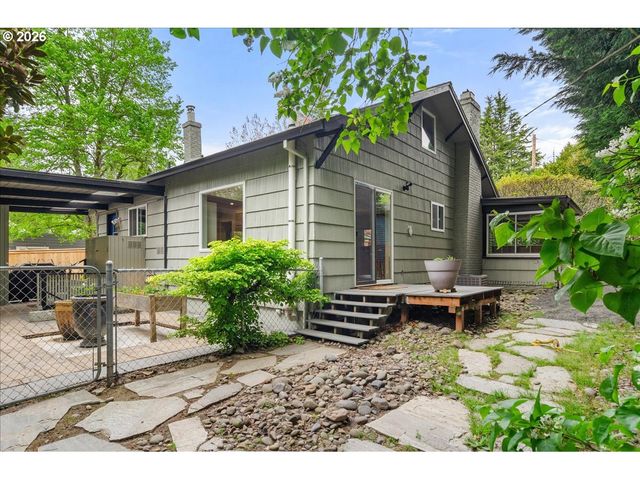 6610 Sw CANYON Ln, Portland, OR 97225