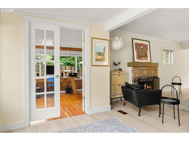 6610 Sw CANYON Ln, Portland, OR 97225