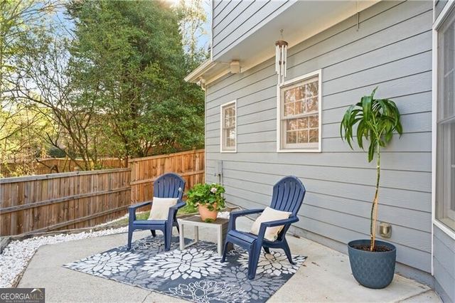 6 Wilburn Court, Decatur, GA 30030