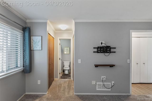 422 Water Tower Circle, Brighton, MI 48116