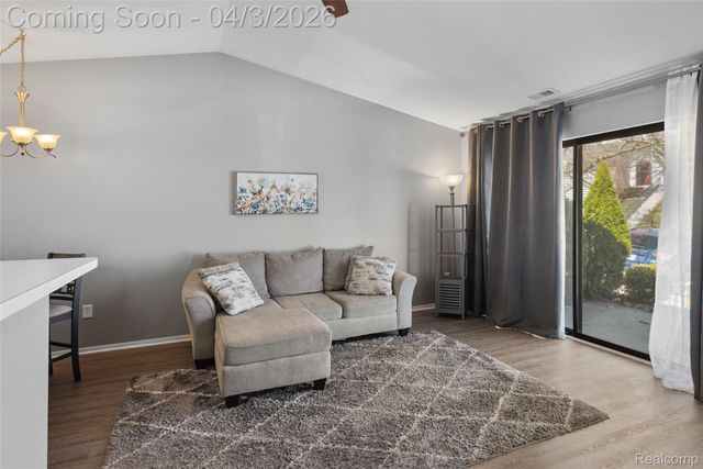 422 Water Tower Circle, Brighton, MI 48116