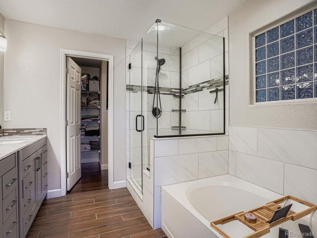 1471 S Emporia Ct, Denver, CO 80247