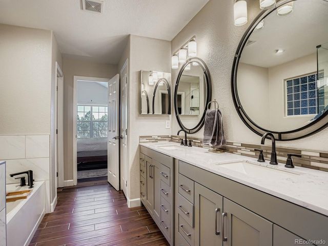 1471 S Emporia Ct, Denver, CO 80247