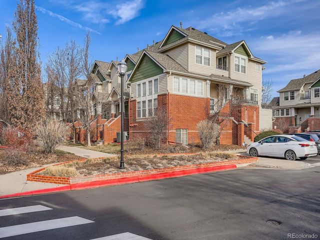 1471 S Emporia Ct, Denver, CO 80247