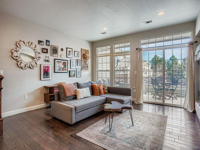 1471 S Emporia Ct, Denver, CO 80247