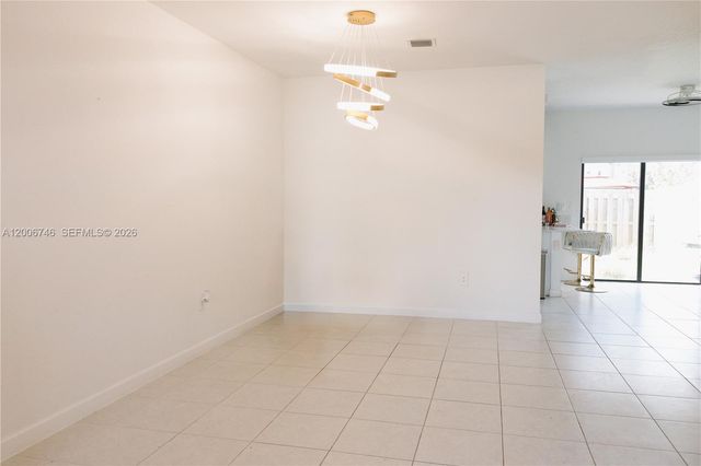 13412 SW 286th St 1, Homestead, FL 33033