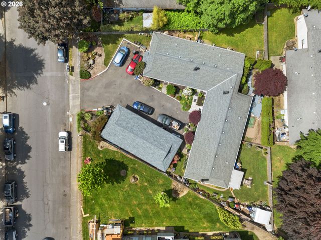 18321 Ne WASCO St, Portland, OR 97230