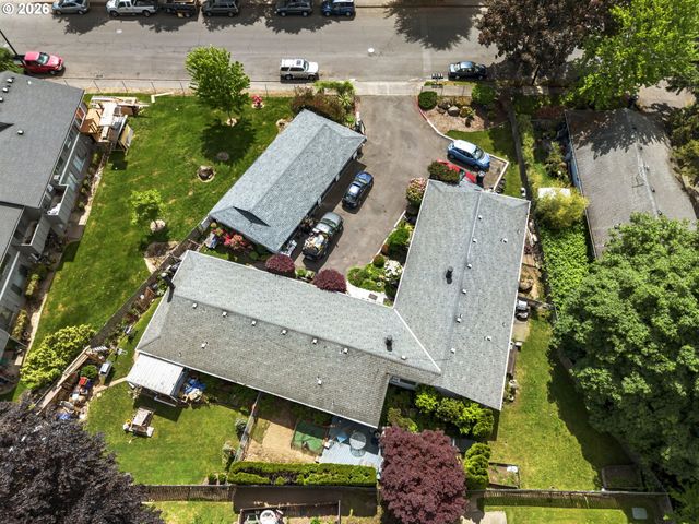 18321 Ne WASCO St, Portland, OR 97230