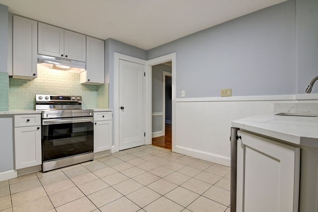 22 Weston Avenue 3, Braintree, MA 02184