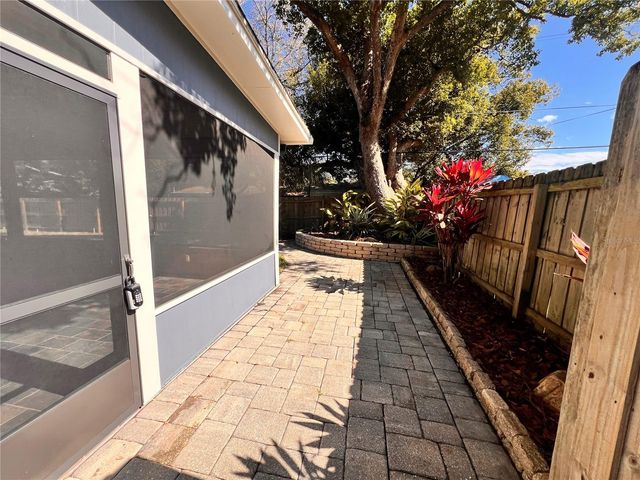 807 MOROCCO AVENUE, Orlando, FL 32807