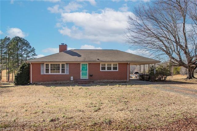 3929 Lamarr Valley Road, Gibsonville, NC 27249