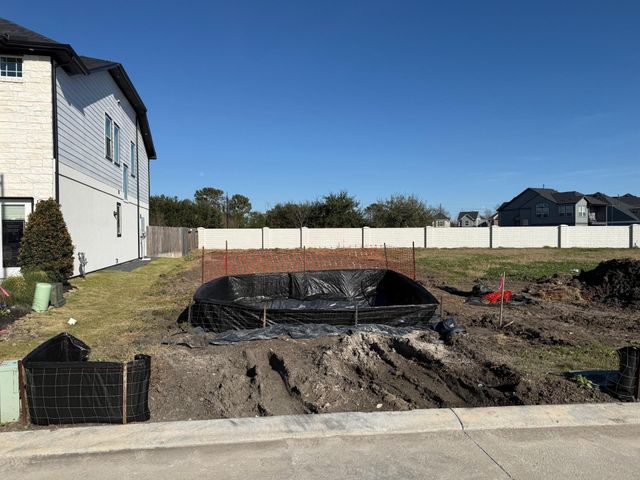 409 West Park Hill, Stafford, TX 77477