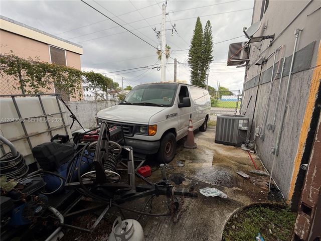 4980 NW 22nd Avenue, Miami, FL 33142