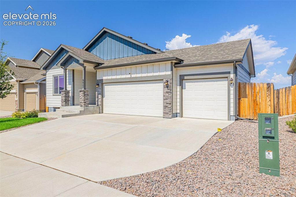 6622 Lamine Drive, Colorado Springs, CO 80925 — photo 2