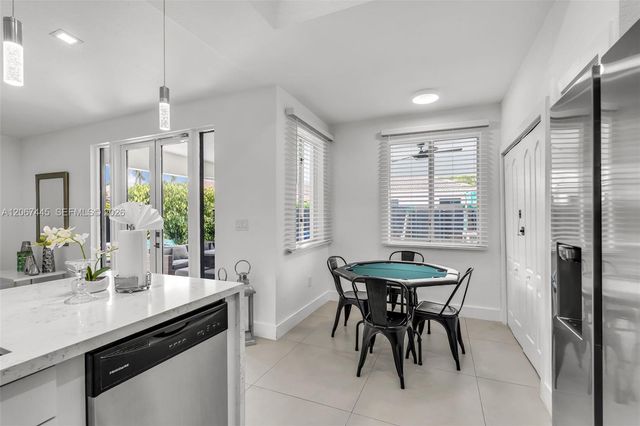16362 SW 53rd Terrace, Miami, FL 33185