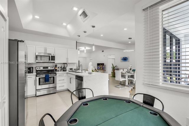 16362 SW 53rd Terrace, Miami, FL 33185