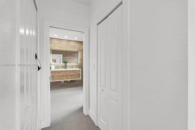 16362 SW 53rd Terrace, Miami, FL 33185