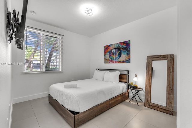 16362 SW 53rd Terrace, Miami, FL 33185