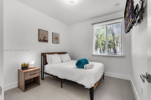 16362 SW 53rd Terrace, Miami, FL 33185