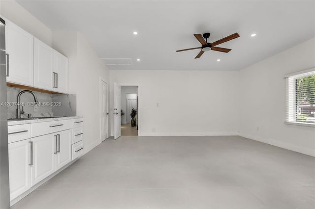 16362 SW 53rd Terrace, Miami, FL 33185