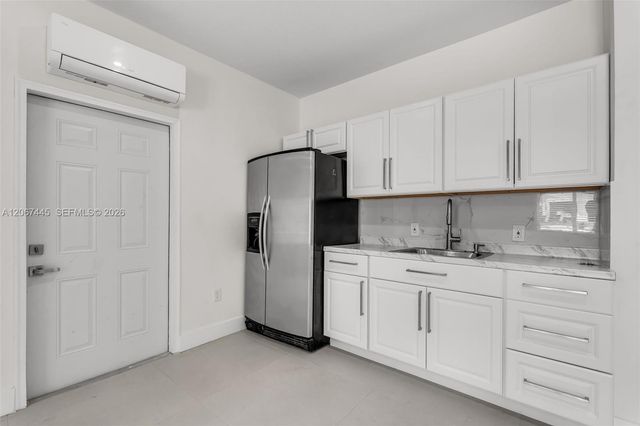 16362 SW 53rd Terrace, Miami, FL 33185