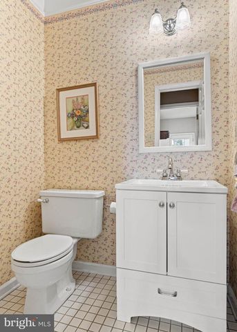 4 WOODSTOCK CIR, Collegeville, PA 19426
