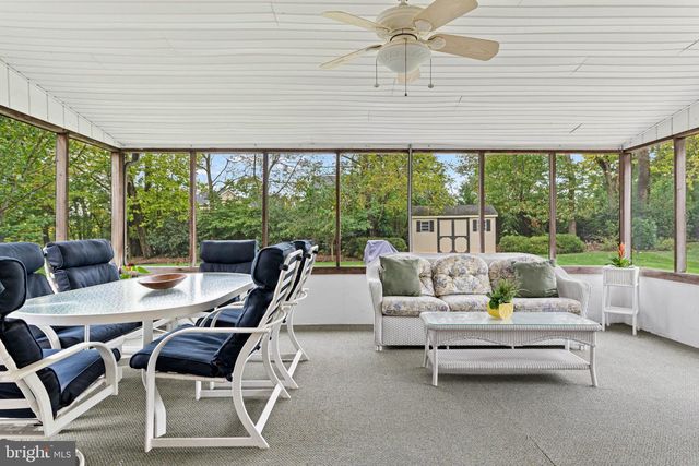 4 WOODSTOCK CIR, Collegeville, PA 19426