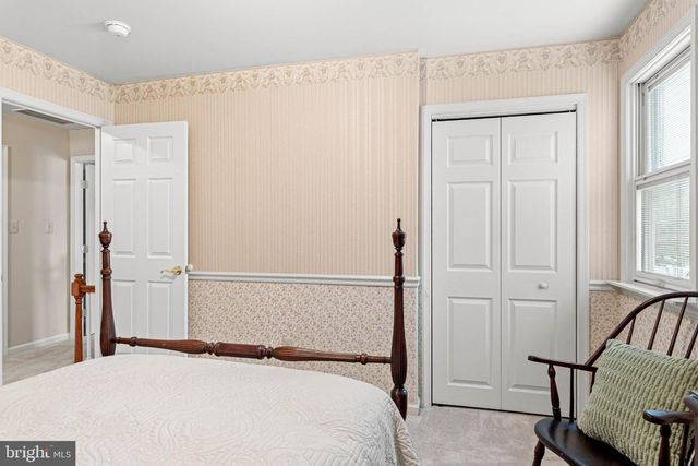 4 WOODSTOCK CIR, Collegeville, PA 19426