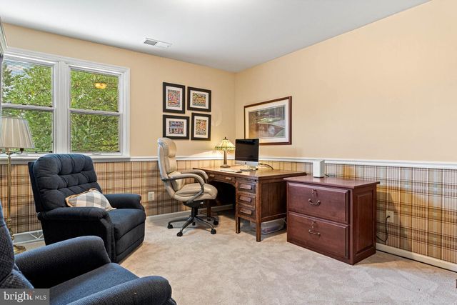 4 WOODSTOCK CIR, Collegeville, PA 19426